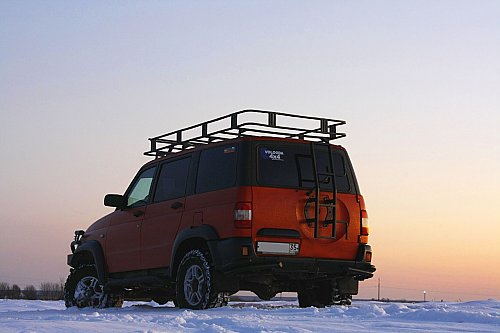 Защита заднего бампера "Углы" на УАЗ Патриот и его модификации.