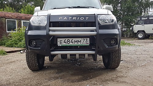 Кенгурин Приоритет с защитой двигателя на УАЗ Патриот, Пикап, Карго
