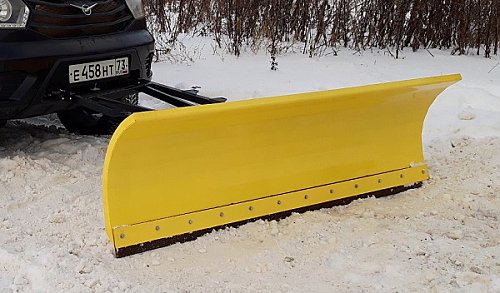 Снегоуборочный отвал на УАЗ (452, 469, Патриот) и их модификации