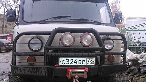 Силовой бампер "Аллигатор" на УАЗ 452 (Буханка) с кенгурином