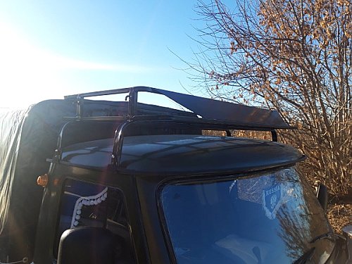 Экспедиционный багажник Якутский с передним дефлектором на УАЗ 3303/4 опоры